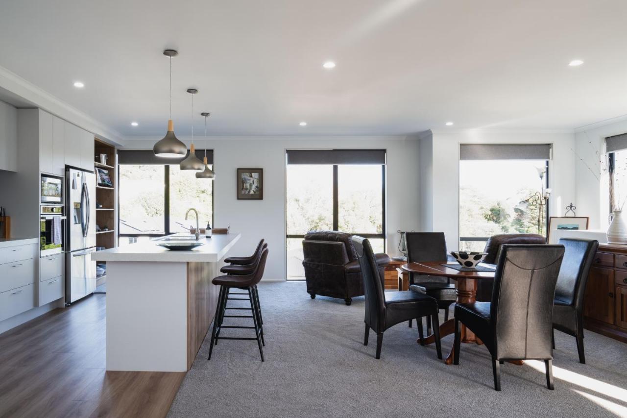 Modern Family Friendly Getaway Villa Dunedin Kültér fotó